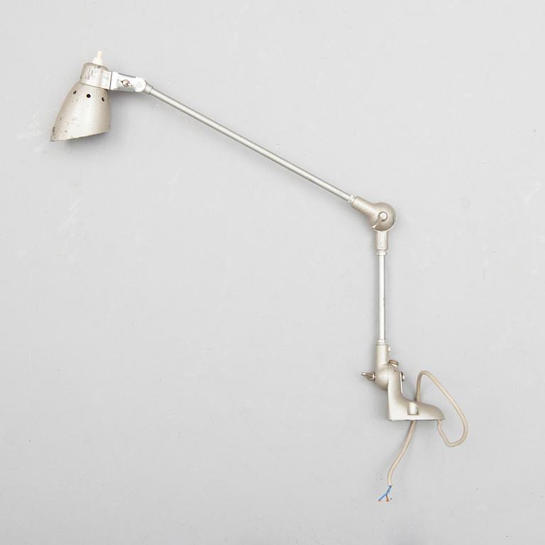 INDUSTRILAMPA, metall, etikettmärkt Pfaff, Tyskland, 1900-talets mitt.