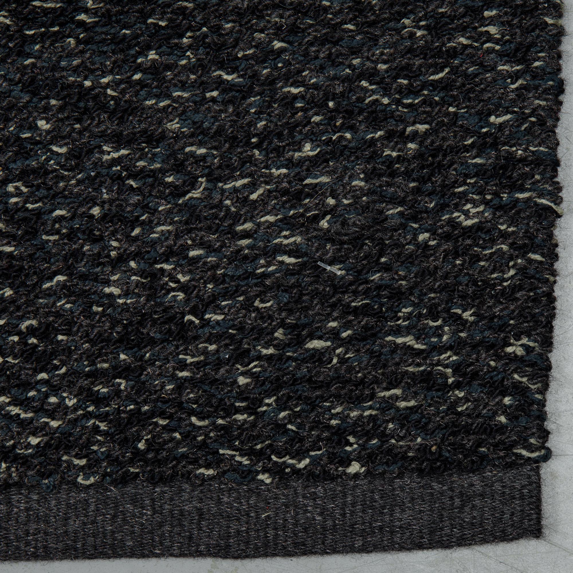 A carpet, "Esther 600", Gunilla Lagerhem Ullberg, Kasthall, ca 375 x 257 cm.