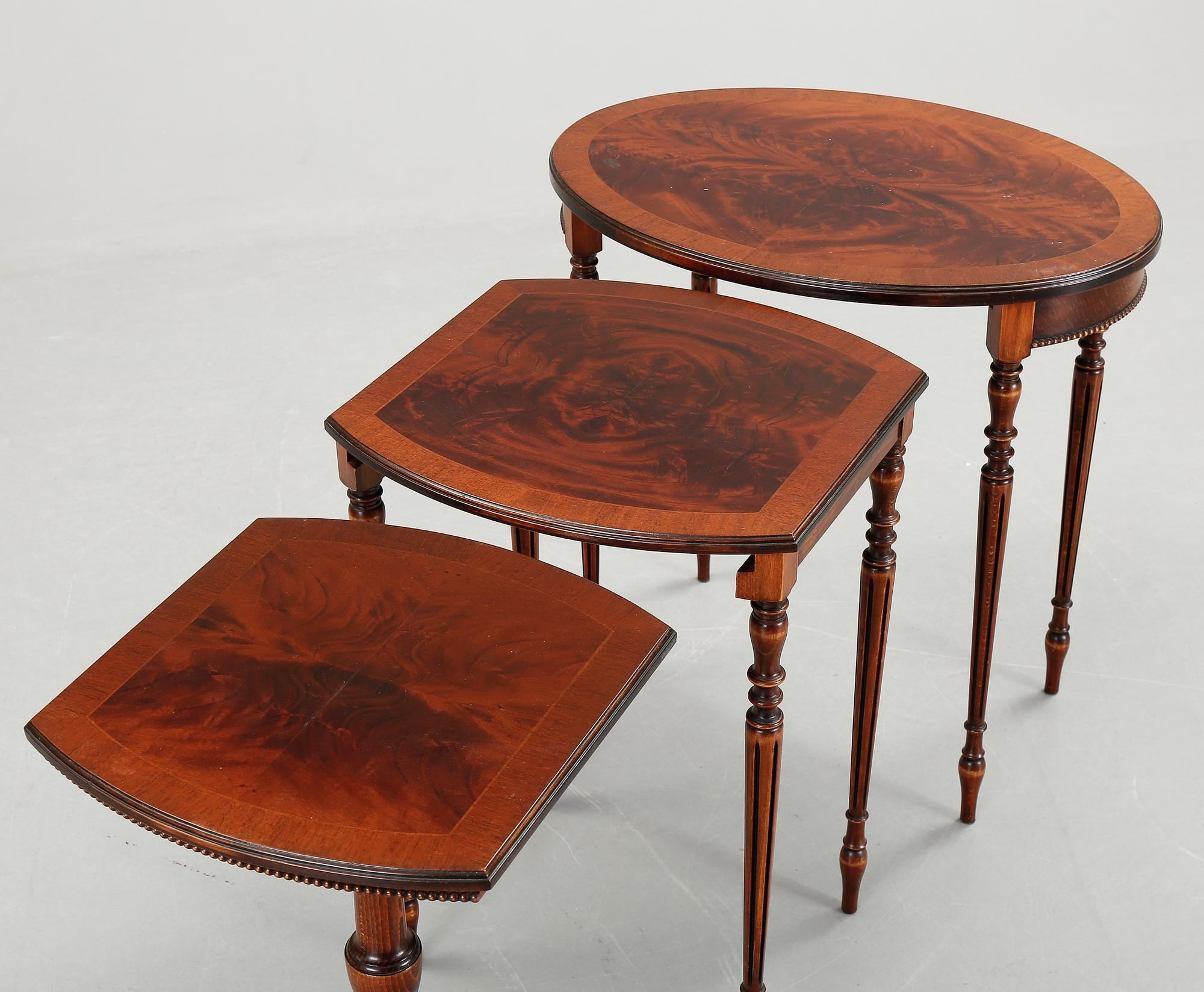 SATSBORD, 3 delar, 1900-tal.