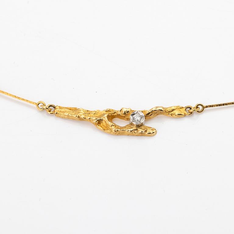 Björn Weckström, Necklace, "Diamond Bud", 18K gold, diamond, Lapponia.