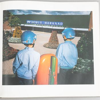 Lars Tunbjörk, bok "Landet utom sig", 1993.