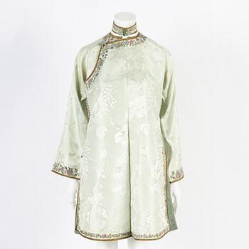 A Chinese silk robe, early 20th Century.