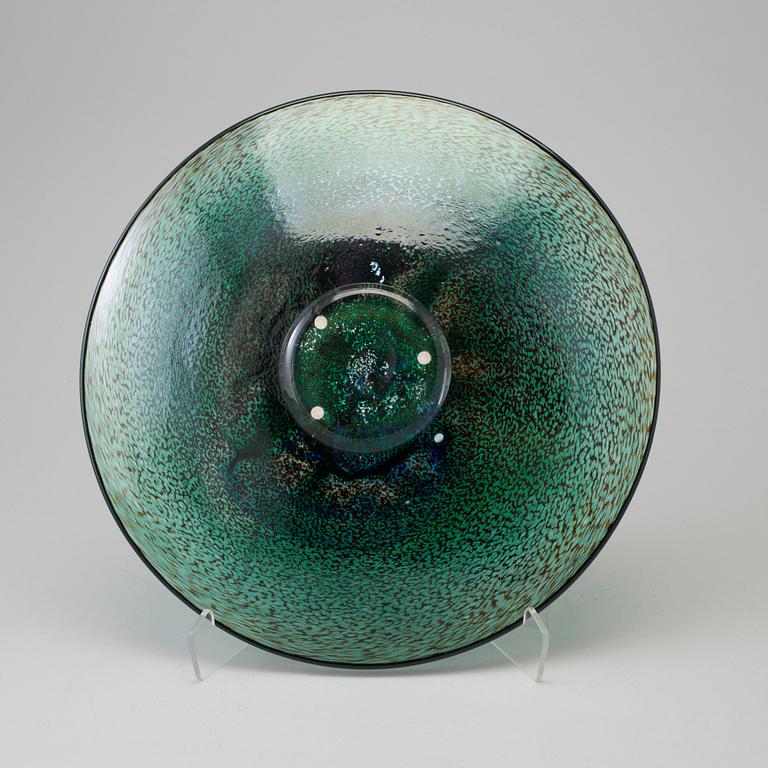 Bertil Vallien Artist Collection glass plate from Kosta Boda.