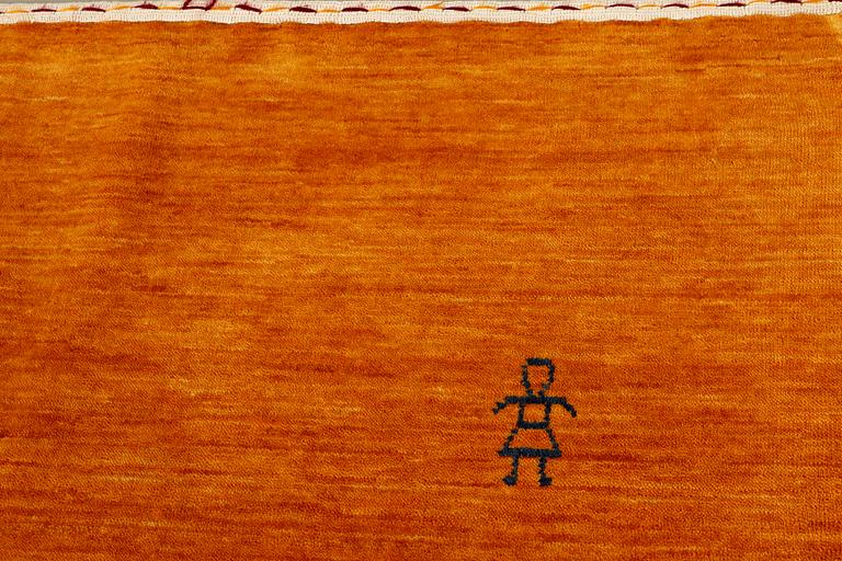 Matta, Lori, ca 298 x 200 cm.