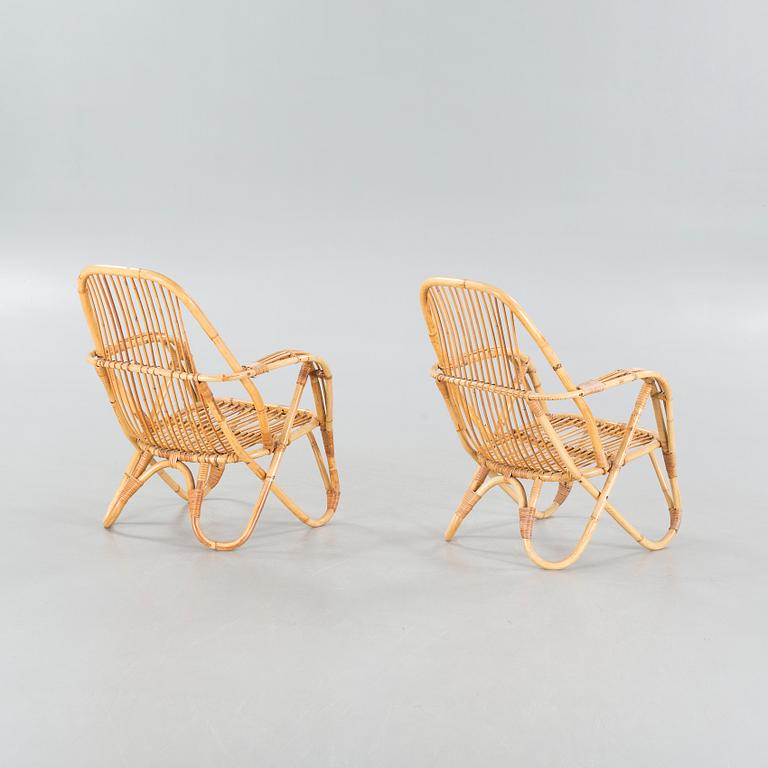 FÅTÖLJER, ett par, 1900-talets tredje kvartal.