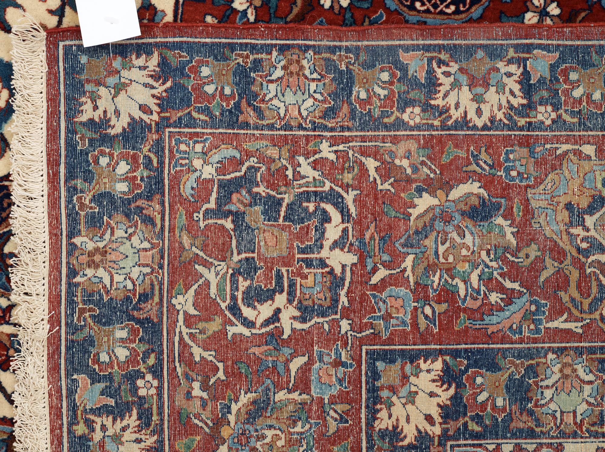 SEMI-ANTIQUE ESFAHAN.