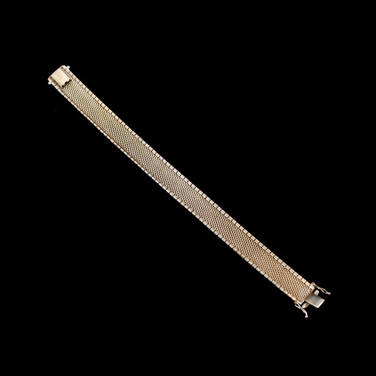 ARMBAND, 18 k vitguld, 1960-tal. Vikt ca 32 g.