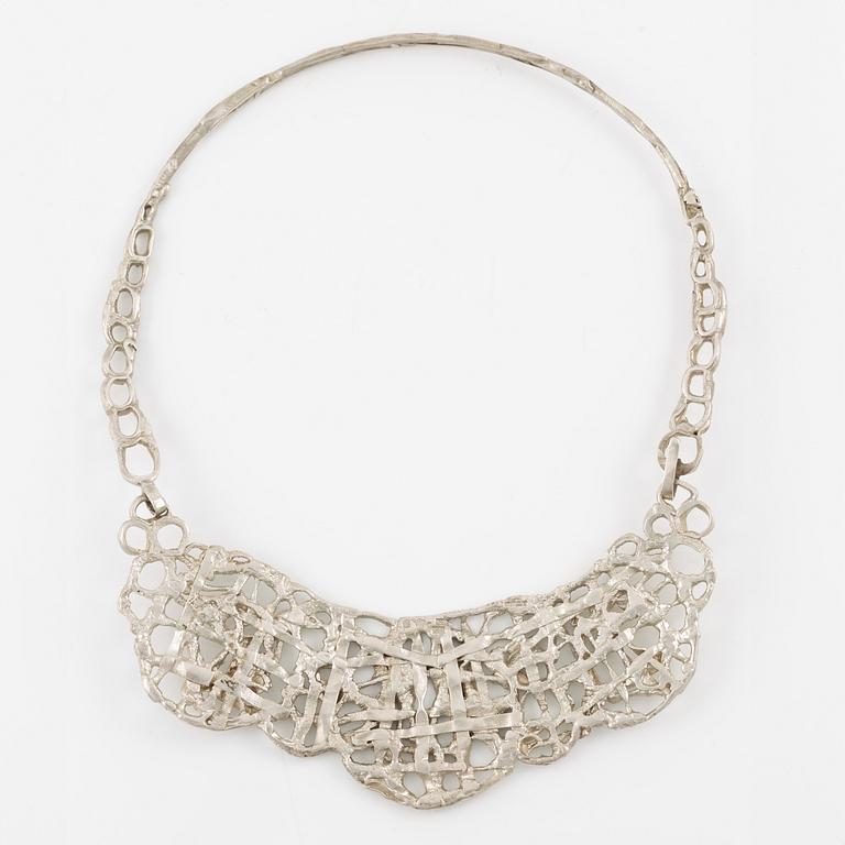 Lars Arby, collier, sterlingsilver, Göteborg 1977.