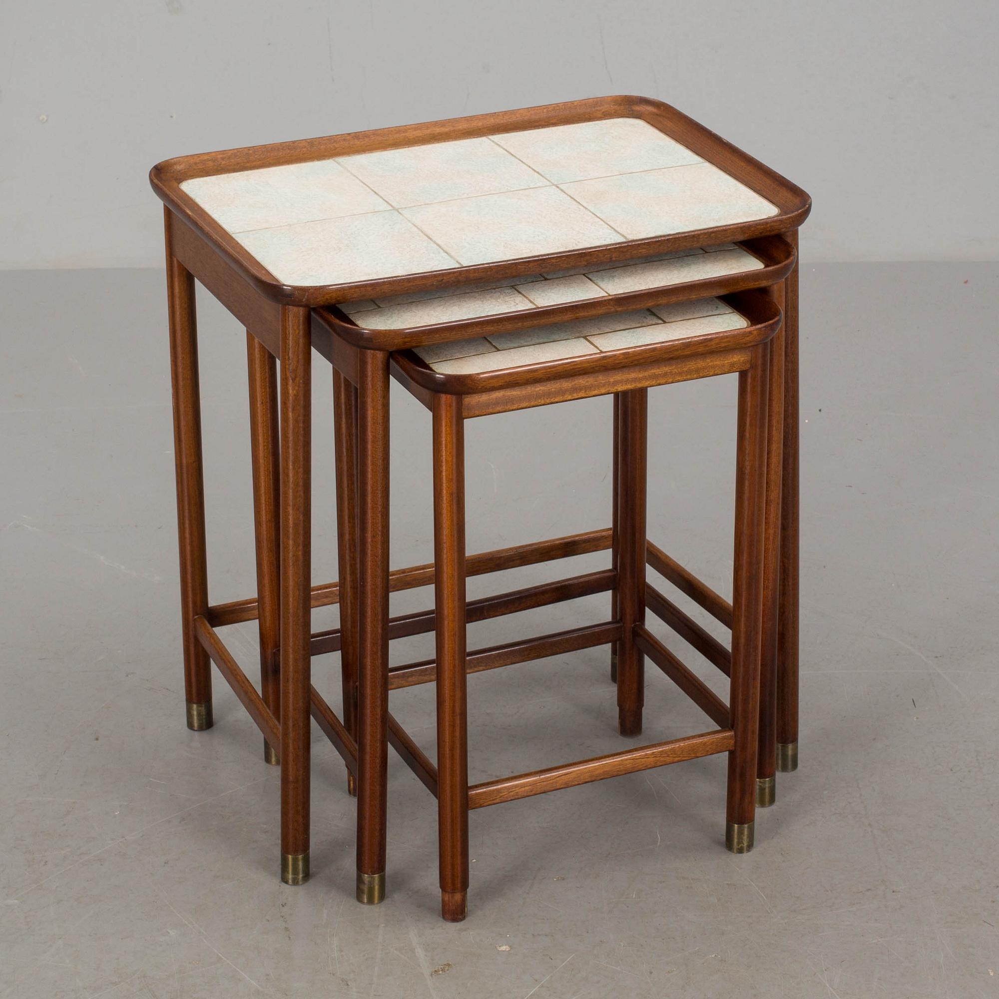 SATSBORD, 3 delar. Jason Furniture.