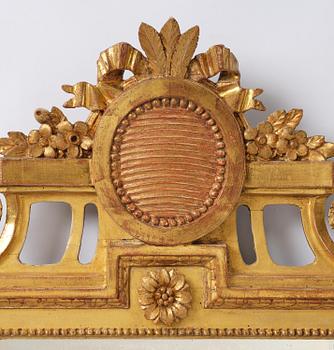 Spegel, av Johan Åkerblad (mästare i Stockholm 1756-99) och Anders Öberg (1781-91), Gustaviansk.