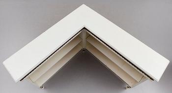 HÖRNBOKHYLLA, gustaviansk stil, 1900-talets första hälft.