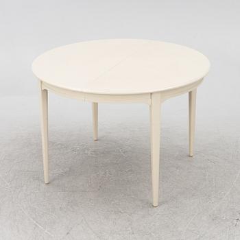 Svante Skogh, a 'Vindö' dining table and four chairs, Balders snickeri, Vaggeryd, second half of the 20th century.