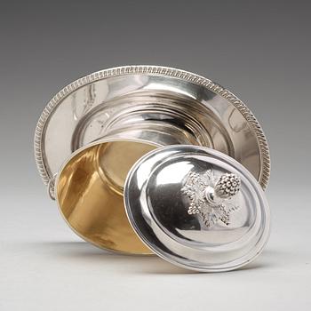 A Swedish 19th century parcel-gilt silver bowl and cover mark of Johan Petter Grönvall, Stockholm 1823.