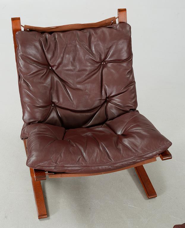 A pair of lounge chair på Ingmar Relling, model "Siesta", Westnofa, from the latter half of the 20th century.