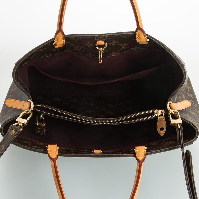 Louis Vuitton, a Monogram Canvas 'Montaigne GM' bag.