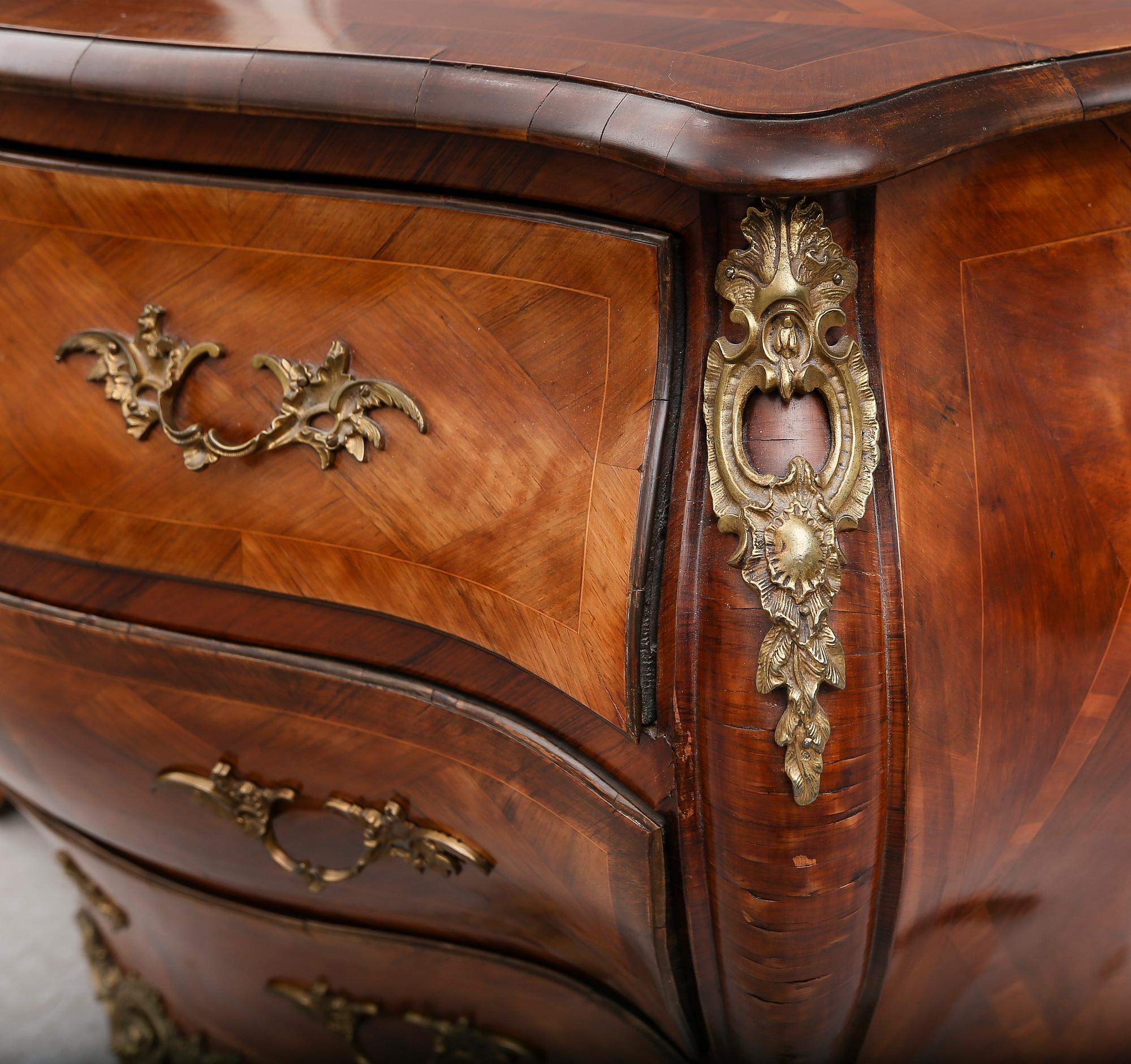 BYRÅ, rokoko, 1700-talets andra hälft.