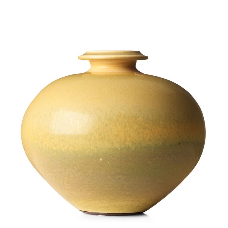 Berndt Friberg, a stoneware vase, Gustavsberg studio, Sweden 1973.