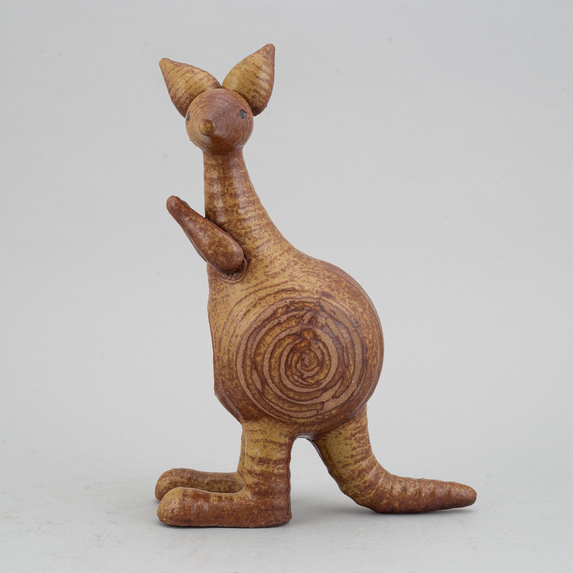 Lisa Larson, figuriin, kivitavaraa, "Kenguru", "Stora Zoo" sarjasta, Gustavsberg.