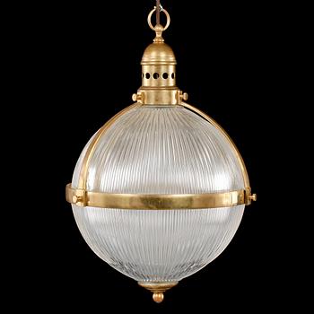 TAKLAMPA, omkring 1900-talets mitt. Höjd ca 65 cm.