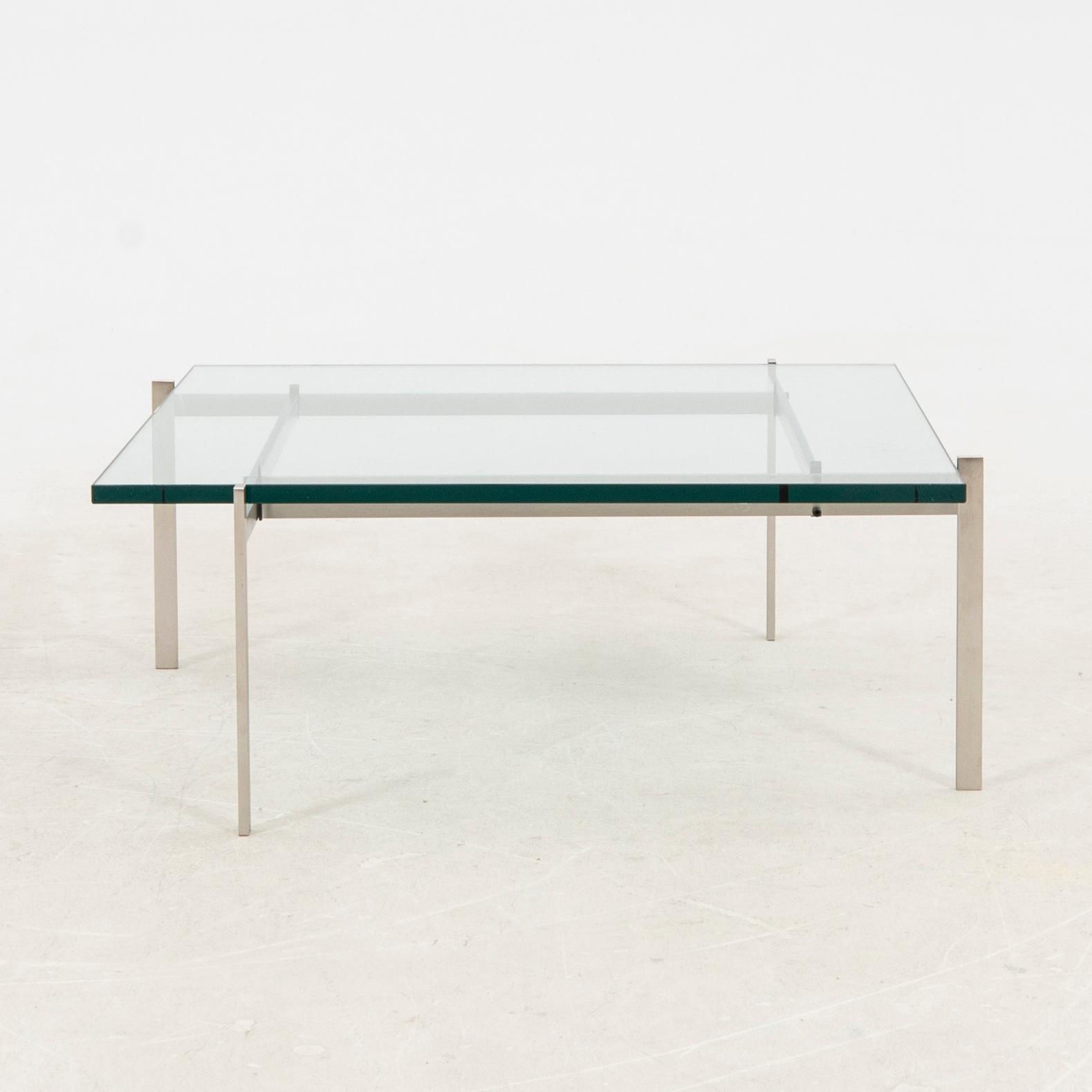 Poul Kjaerholm, soffbord PK61 för Fritz Hansen Danmark 2000-tal.