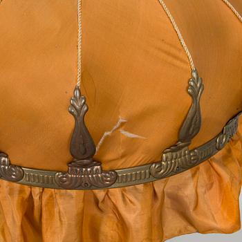 Taklampa, tidigt 1900-tal.