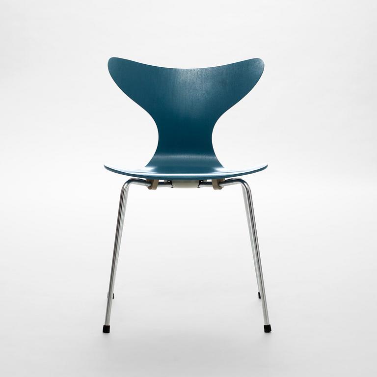 STOL, "Måsen / Mågen", Arne Jacobsen, Fritz Hansen, 1970.