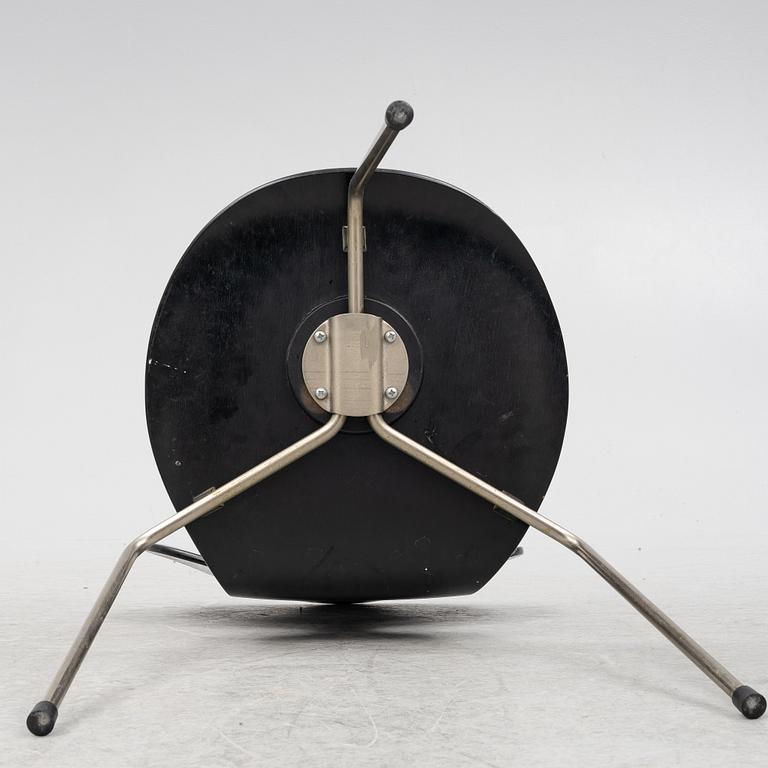 Arne Jacobsen, chairs, 4 pcs, "Ant", Fritz Hansen, Denmark, second half of the 20th century.