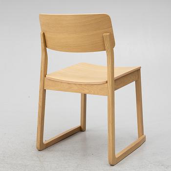 Keiji Ashizawa, stol, "Sori Chair", Ariake, Japan.