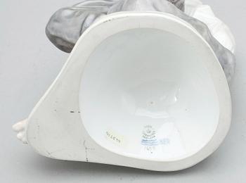 FIGURIN, porslin, Royal Copenhagen, Danmark.