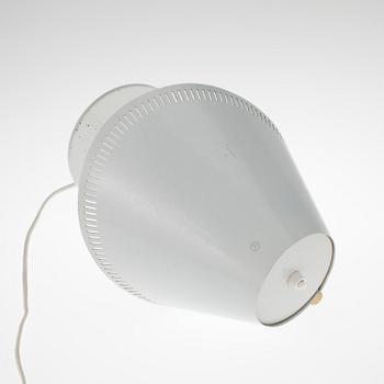 PÖYTÄVALAISIN, malli 9227, Paavo Tynell, leimattu Idman.