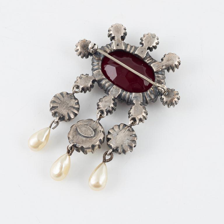 Christian Dior, brooch, Mitchel Maer.