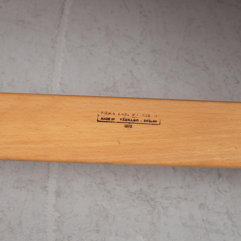 Bruno Mathsson, fåtölj, "Pernilla", Firma Karl Mathsson, 1972.