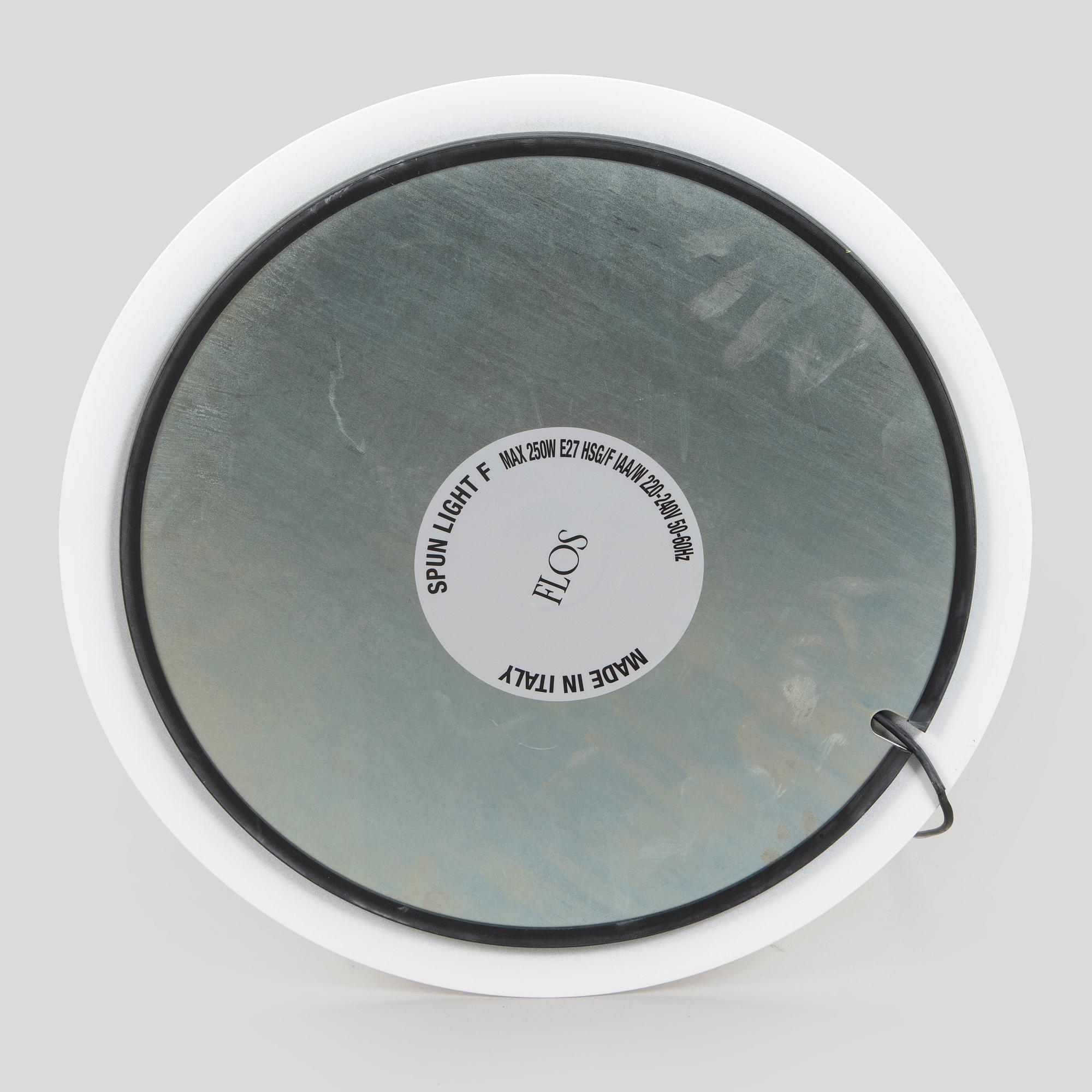 Sebastian Wrong, lattiavalaisin, "Spun Light F", Flos, Italia, 2000-luku.
