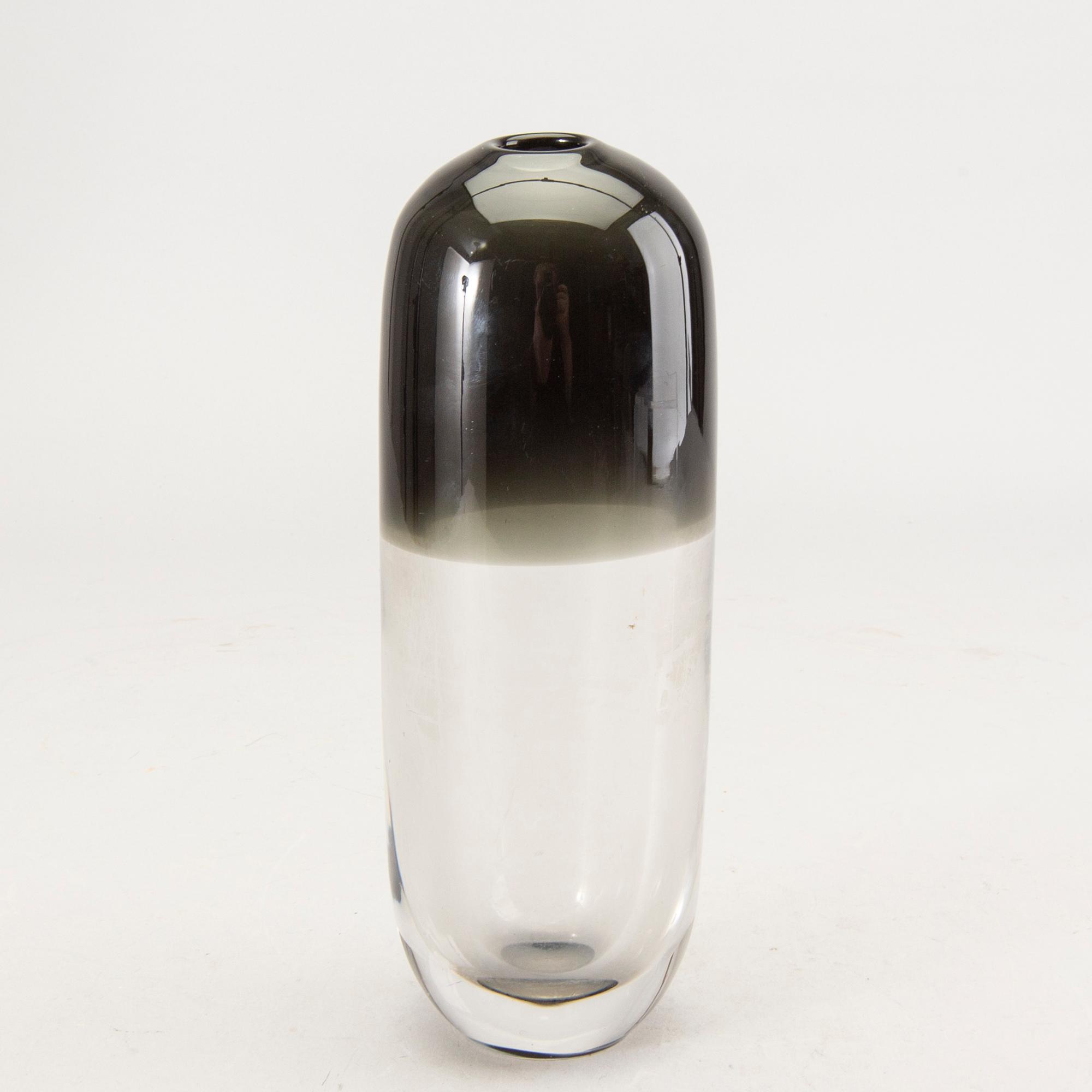 Timo Sarpaneva, a signed and dated glass vase.