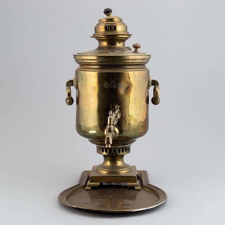 A brass samovar, Russia, ca 1900's.