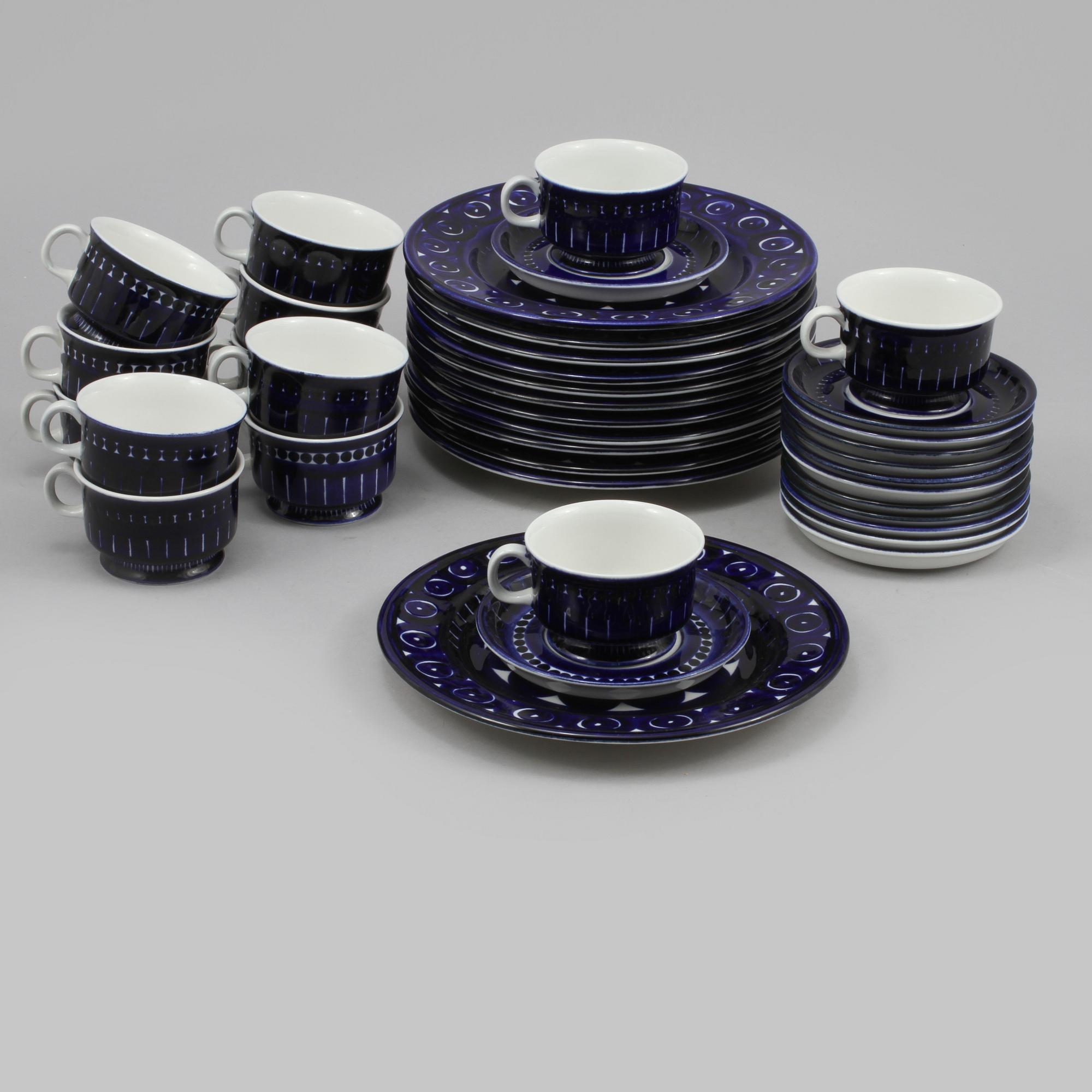 KAFFESERVIS, porslin, 25 delar, "Valencia", Ulla Procopé, Arabia, 1970-tal.