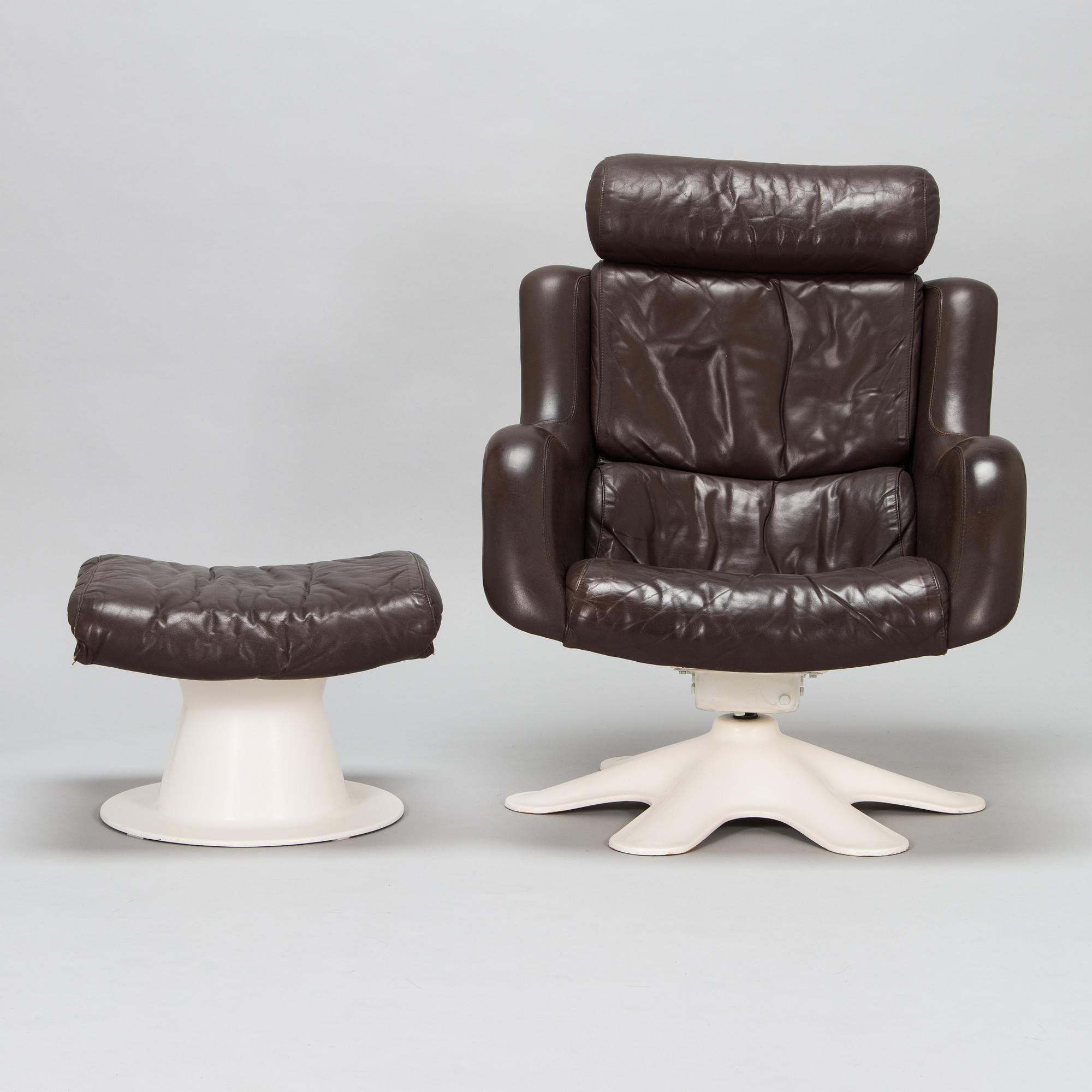 Yrjö Kukkapuro, a late 1960s '418N' armchair and '812J' ottoman for Haimi.