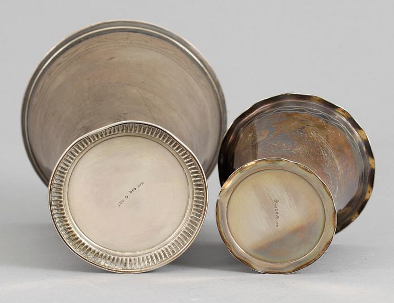POKALER, 2 st, silver, GAB, Stockholm, 1934 och 1975. Vikt ca 265 gram.