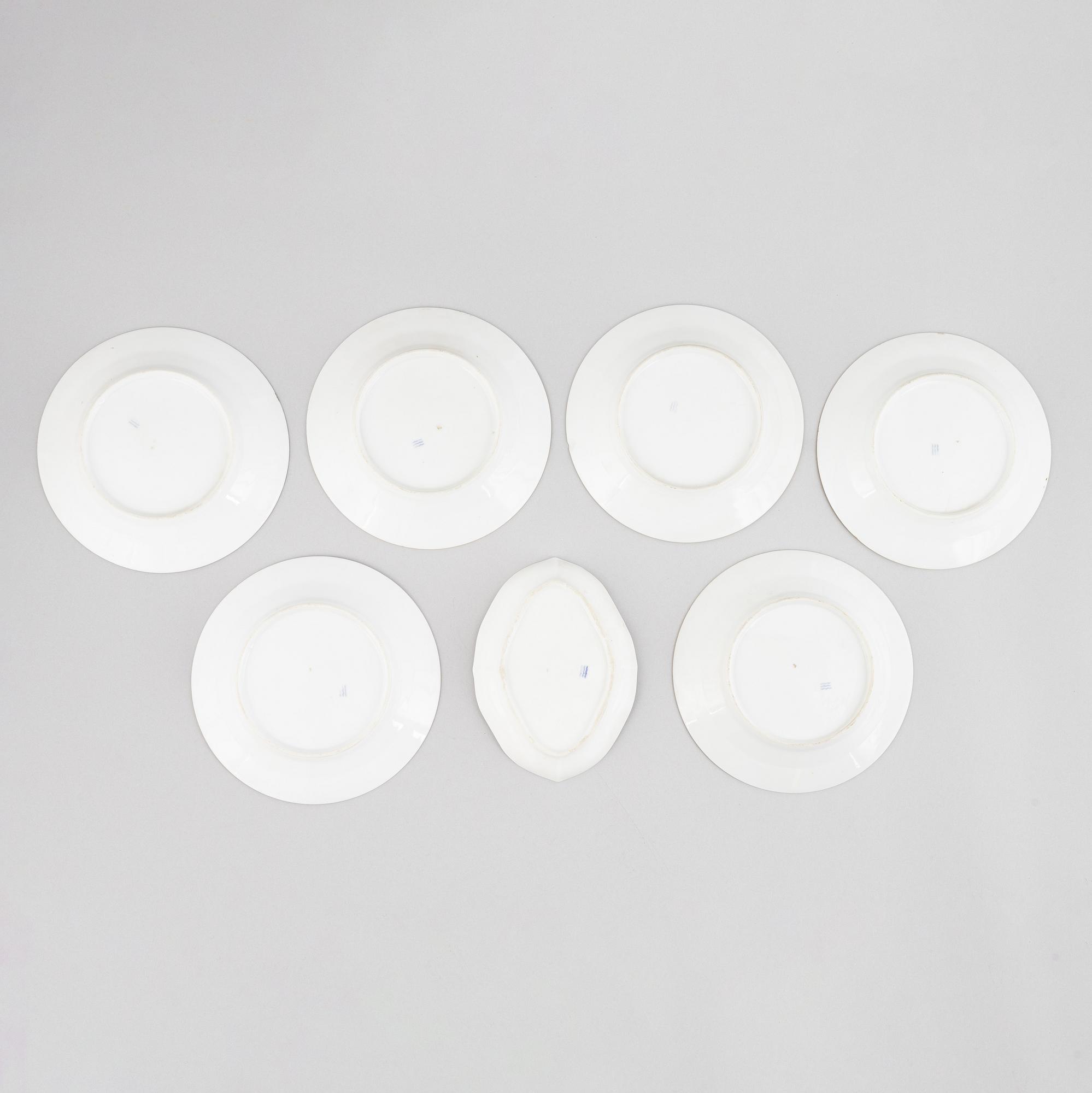 Royal Copenhagen, a set of 7 service pieces, Denmark, 1850-1890.