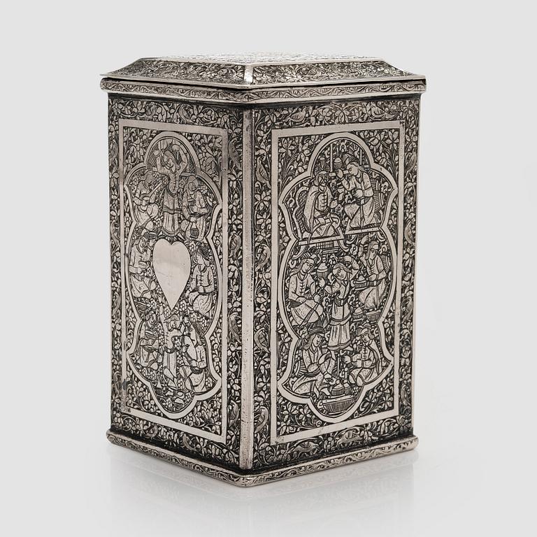 A Persian silver tea caddy, first half of the 20th century.