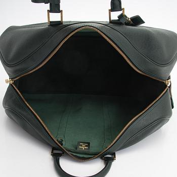 Louis Vuitton, A 'Taiga Kendall GM' Bag.