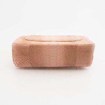 Chanel "Timeless/Classique python crossbody" handväska.