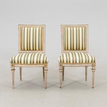 Chairs, a pair, by Johan Hammarström (master in Stockholm 1794-1812), Gustavian.