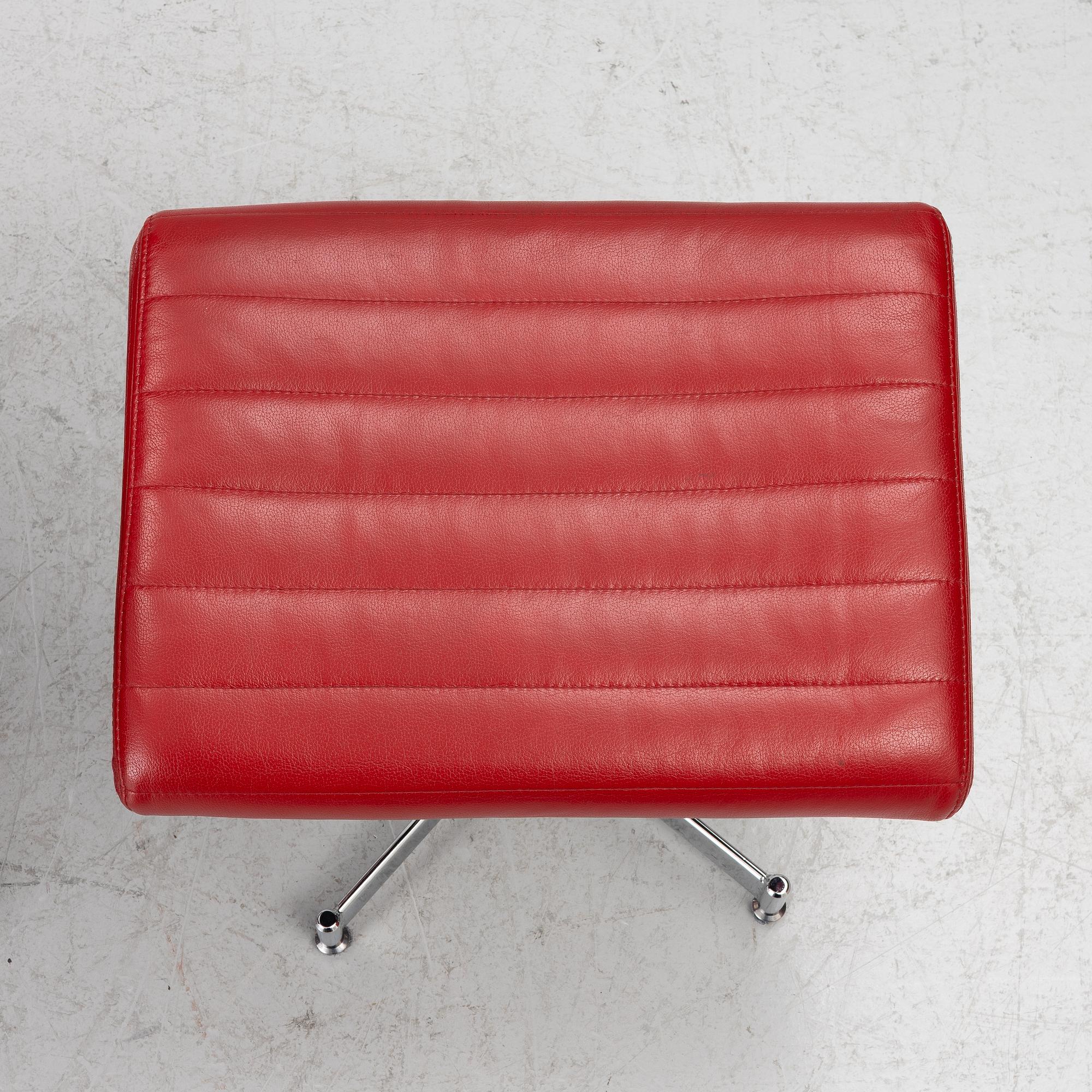 Pair of armchairs with footstool, “Vitesse”, Bolia.