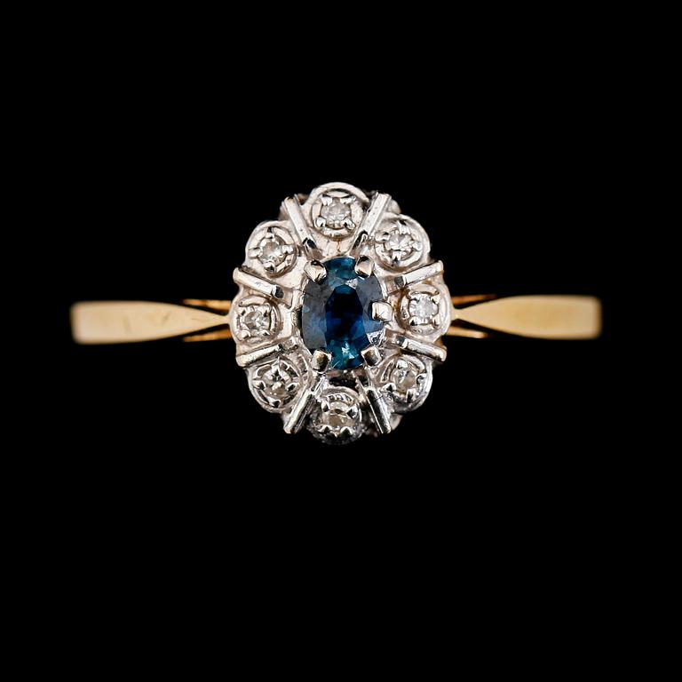 RINGAR, 2 st, 18K guld, briljantslipade diamanter och safirer. Total vikt ca 5 g.