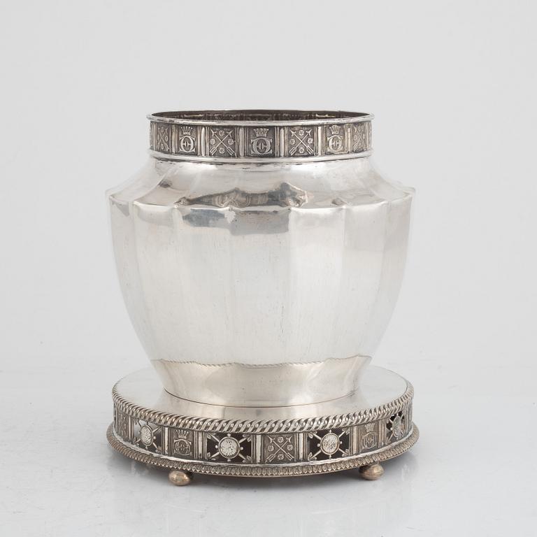 Prins Eugen, a silver vase with stand, firm C.G Hallberg, Stockholm 1925.