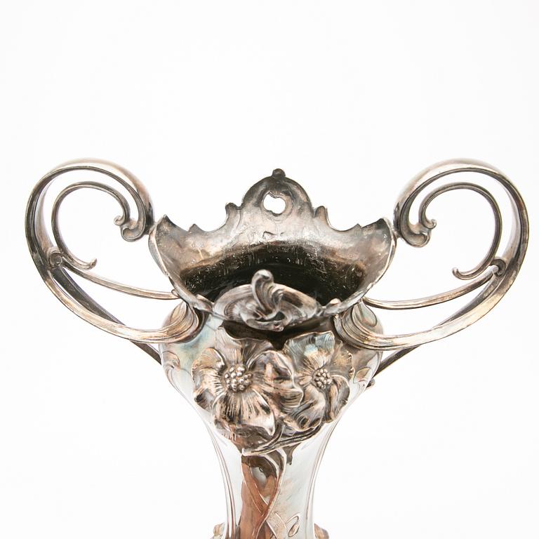 Württembergische Metallwarenfabrik (WMF), Art Nouveau vase, early 20th century.