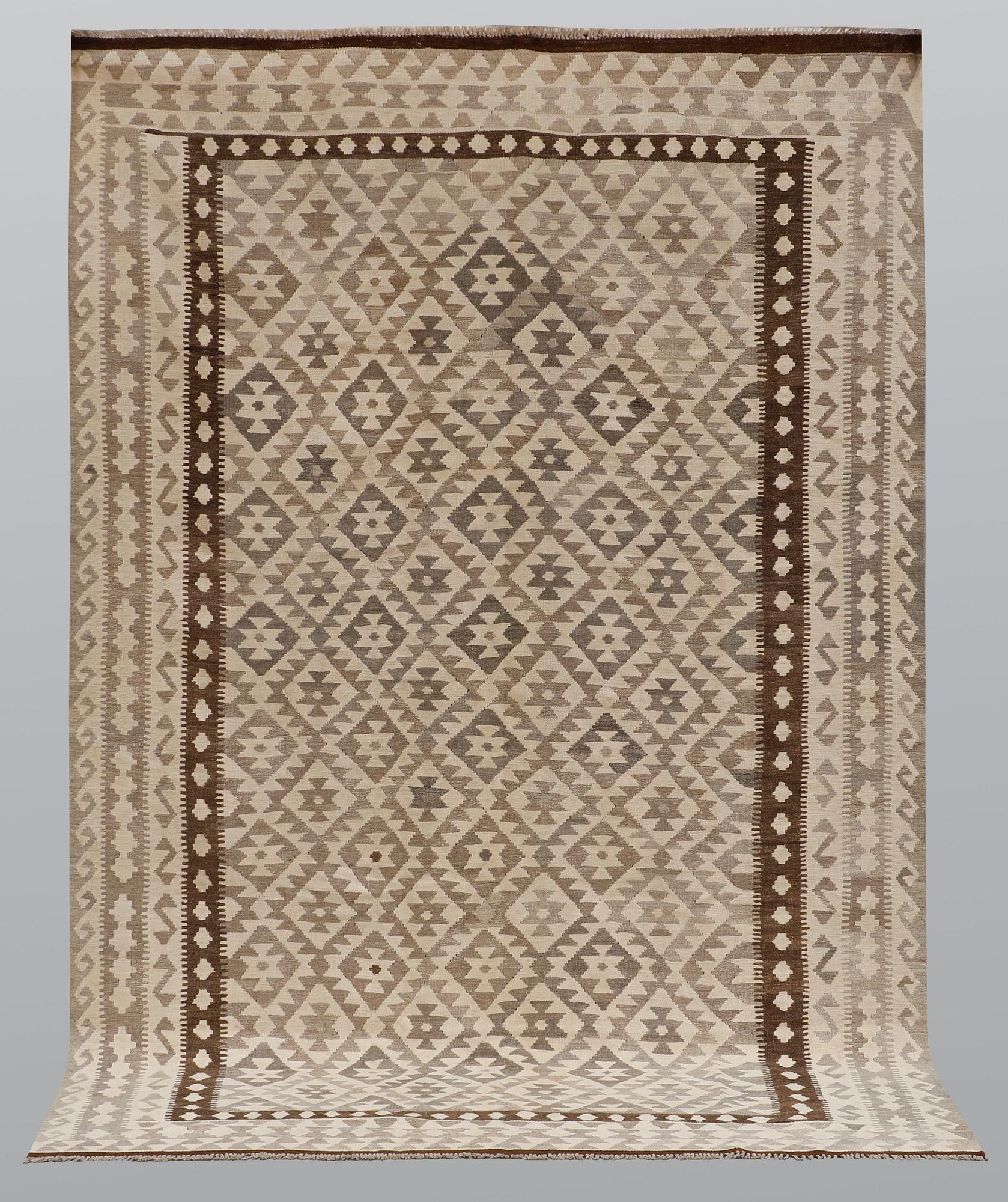 Matto, kilim, ca 287 x 201 cm.