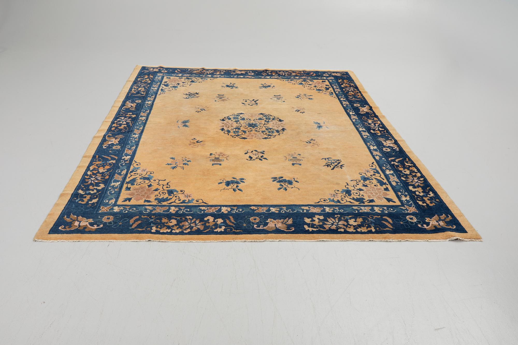 Rug, China, Antique, approx. 286 x 243 cm.