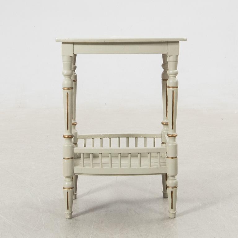 Chairs, a pair, and a table, new Rococo/new Renaissance around 1900.